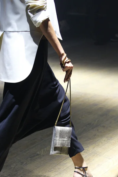 Look 26